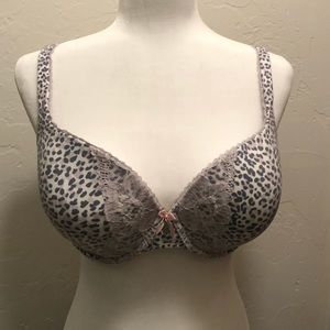 Body by Victoria’s secrets bra